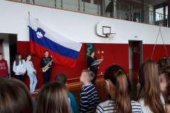 PRAZNIKI SO ŽE TU